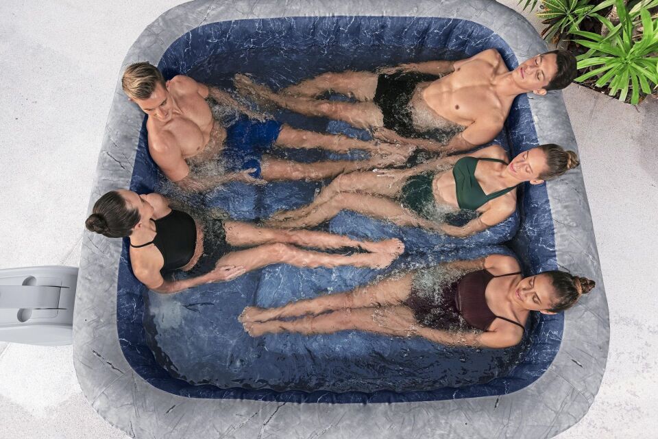Lay-Z-Spa® 6001Q San Francisco Smart HydroJet Pro™ Enerji Tasarruflu Şişme Spa Havuzu, Mobil Uygulama Kontrollü, 5-7 kişilik