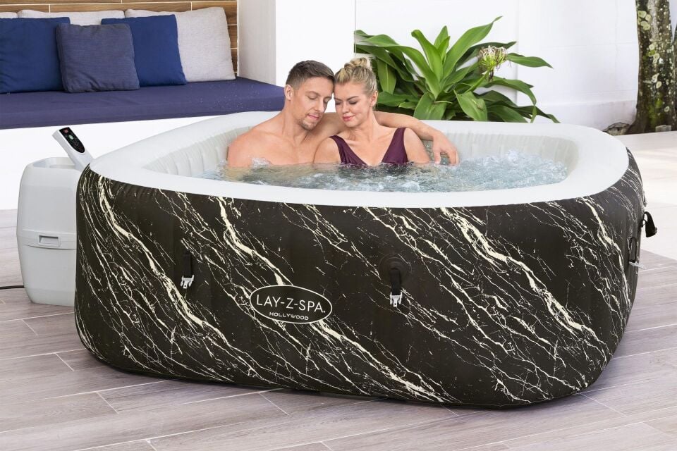 Lay-Z-Spa® 6001F Hollywood Energy-Efficient Luxe AirJet™ Şişme Spa Havuzu, LED ışıklı, 4-6 kişilik