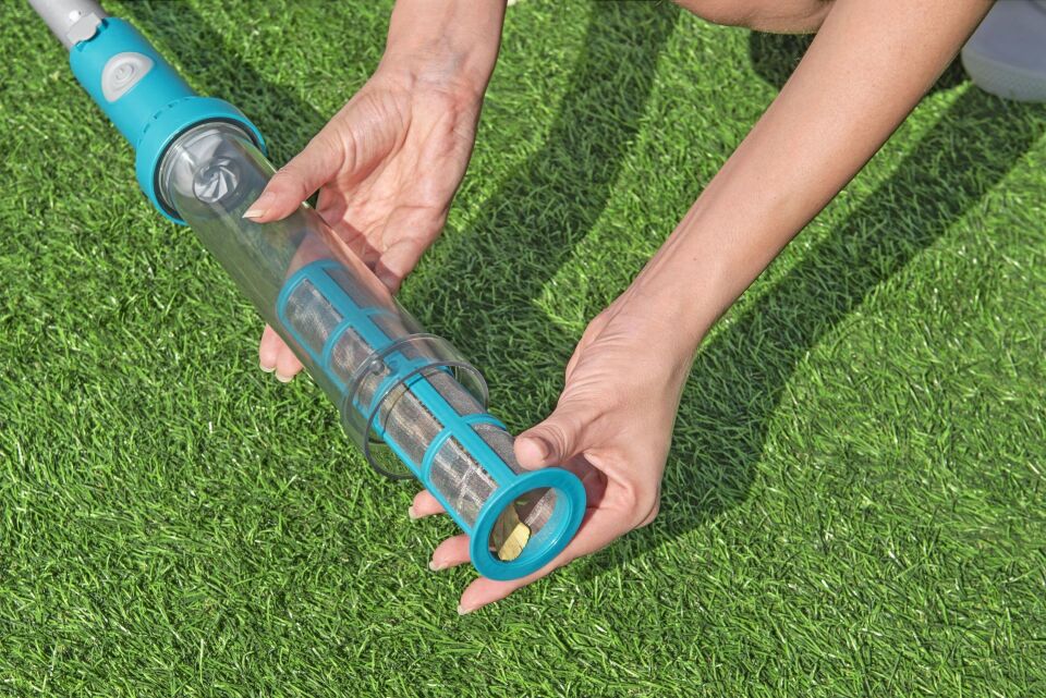 Bestway® AquaSurge™  58831 Havuz Bakım Seti - Vakum Süpürge ve Süzgeç ile