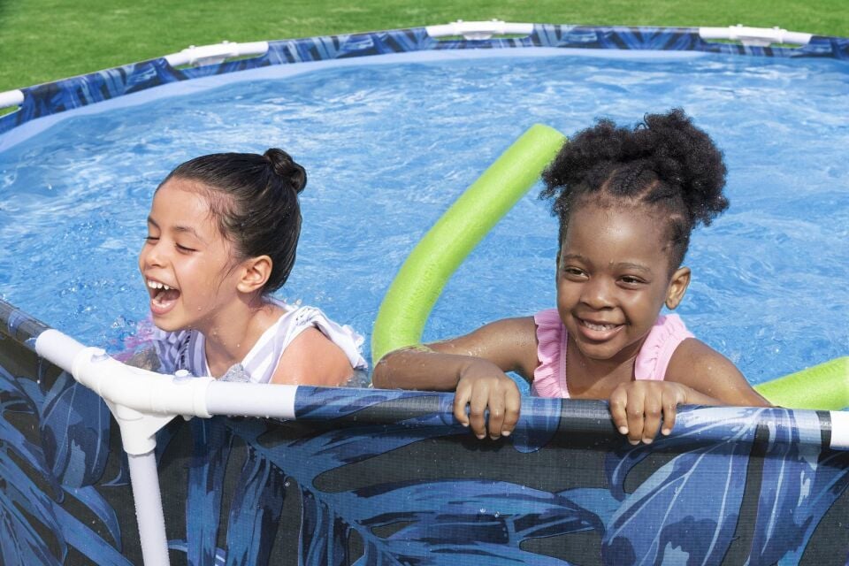 Bestway® 56985 Steel Pro® Çember Prefabrik Yer Üstü Havuz 3,05 m x 66 cm