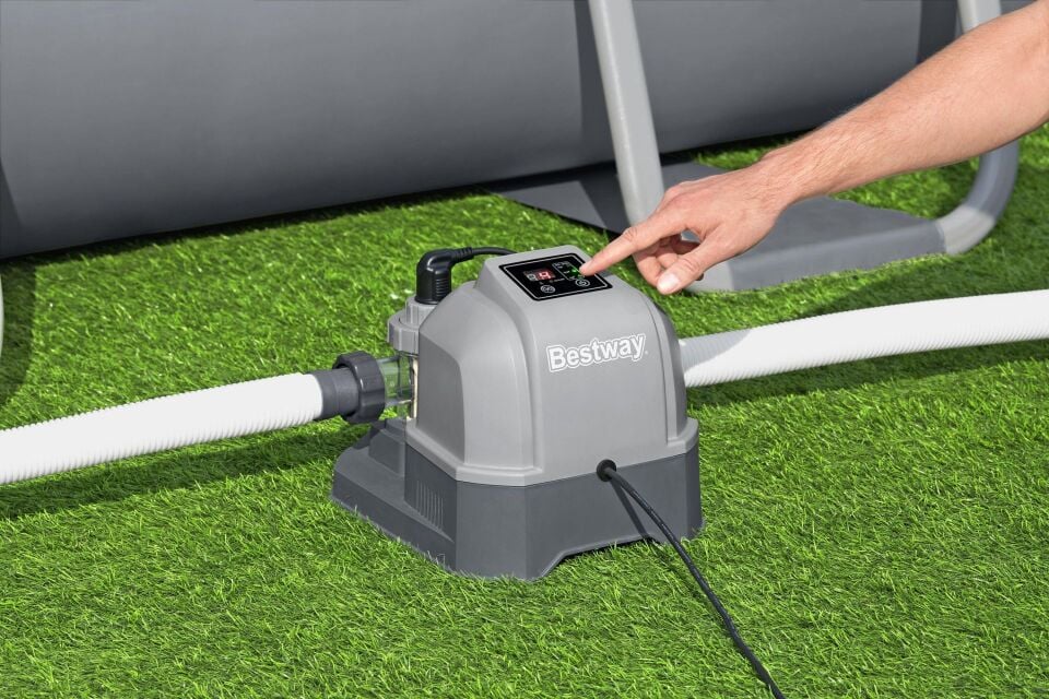 Flowclear™ Hydrogenic™ 58678 6 G/H Tuzlu Su Havuz Klorlama Sistemi