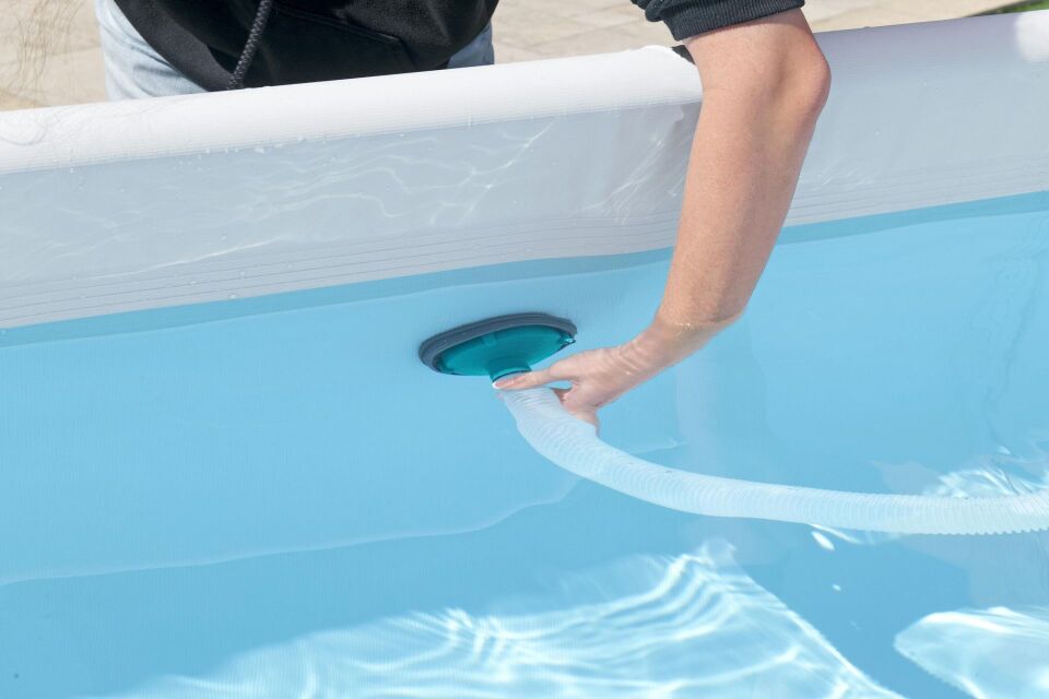 Bestway® 58212 AquaPristine™ Havuz Vakum Aparatı