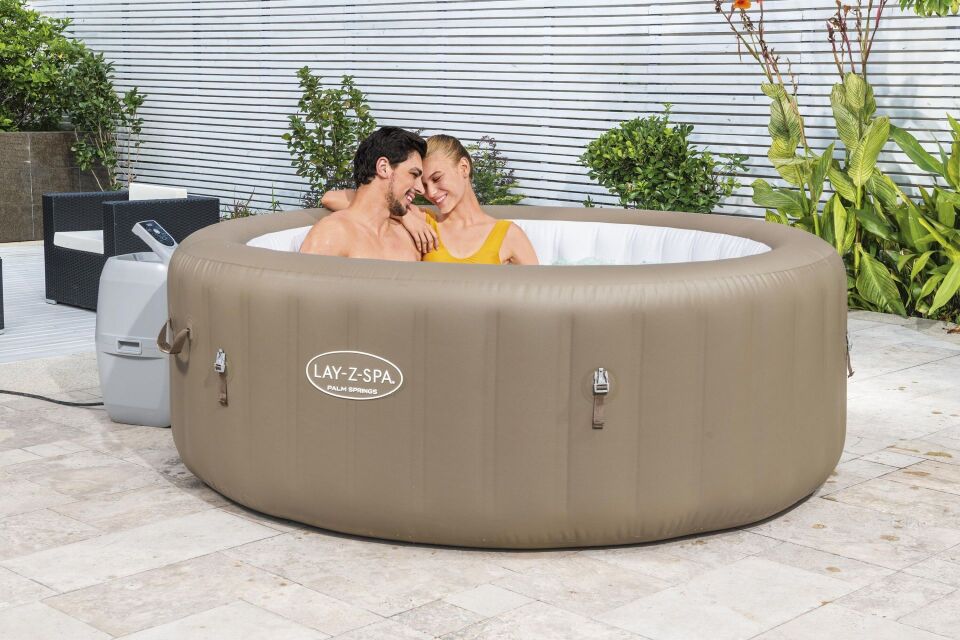 Lay-Z-Spa® 60017 Palm Springs AirJet™ Şişme Spa Havuzu, 4-6 kişilik